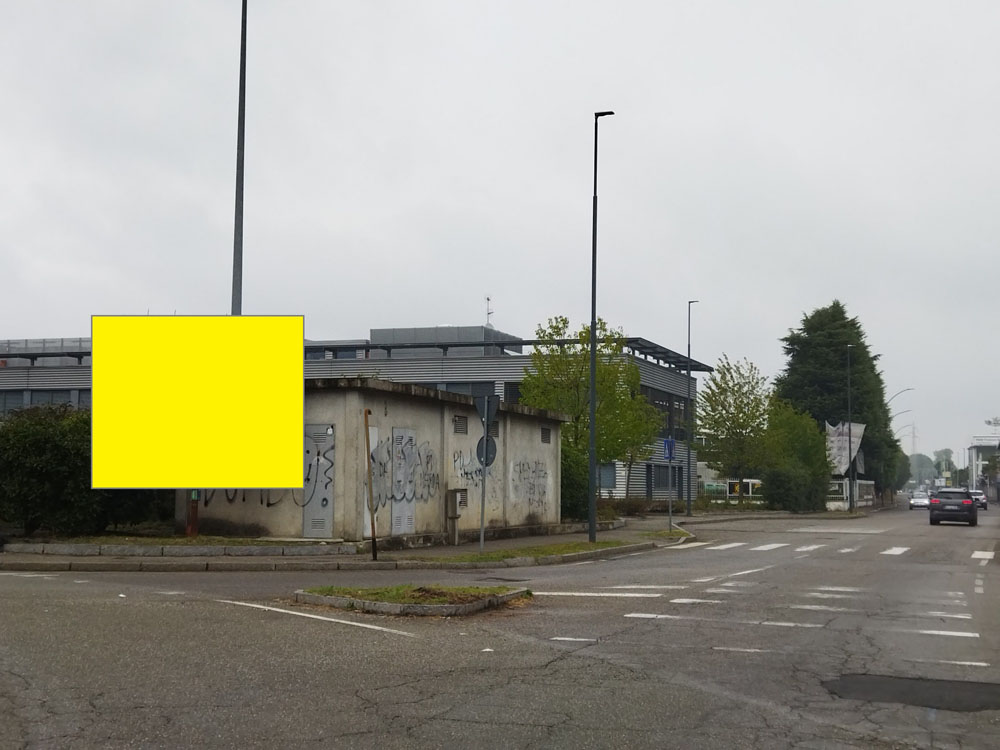 Rotatoria uscita Ikea impianto dx