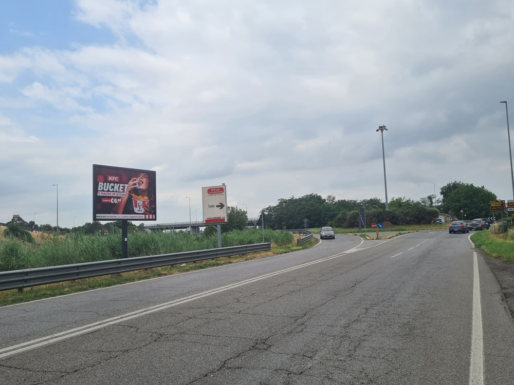 S.P. 164 KM 7 + 927 LATO DX
