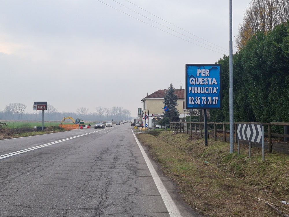 S.P. EX. S.S. 233 KM 12+920 LATO SX