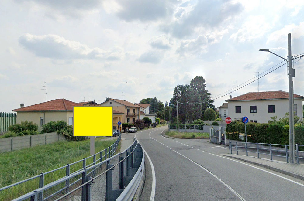 Via Ceriani dopo civ. 78 dir. Centro Città