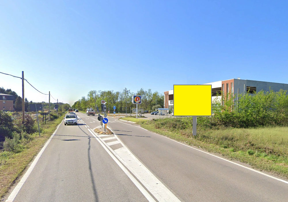 Via IV Novembre 25 mt prima di insegna supermercato DI PIU' dir. Rescaldina