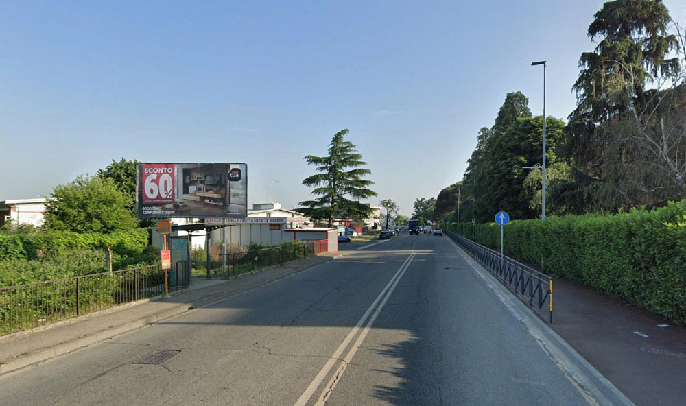 Via Fizzonasco prima di Via Salvo D'acquisto dir. Milano lato sx