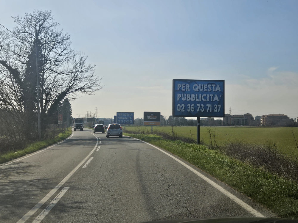 Via Dei Mille 35 mt dopo Via Modesta dir. Centro Città