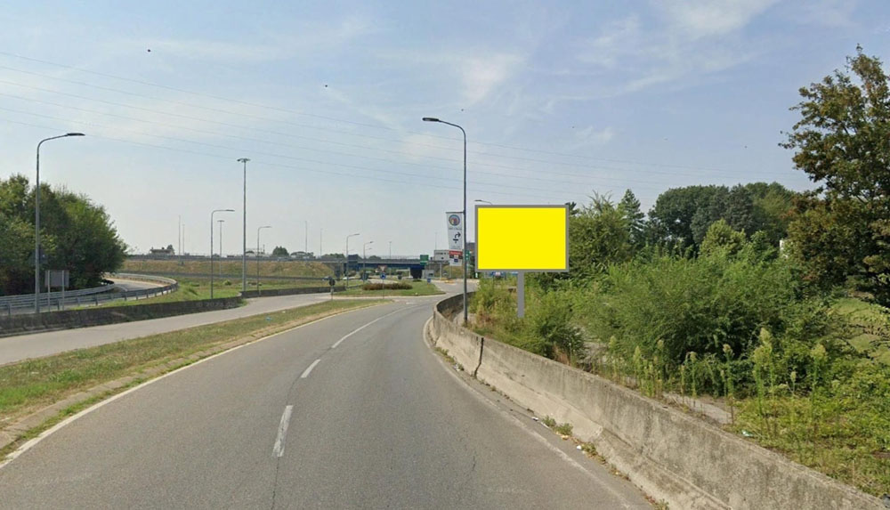 Via Novara prima di rotatoria per entrata in tangenziale ovest dir. Settimo Milanese